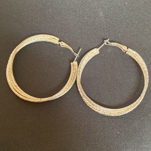 Hoop earrings shiny gold and silver
